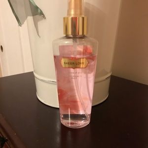 Victoria Secret Sheer Love Body Spray